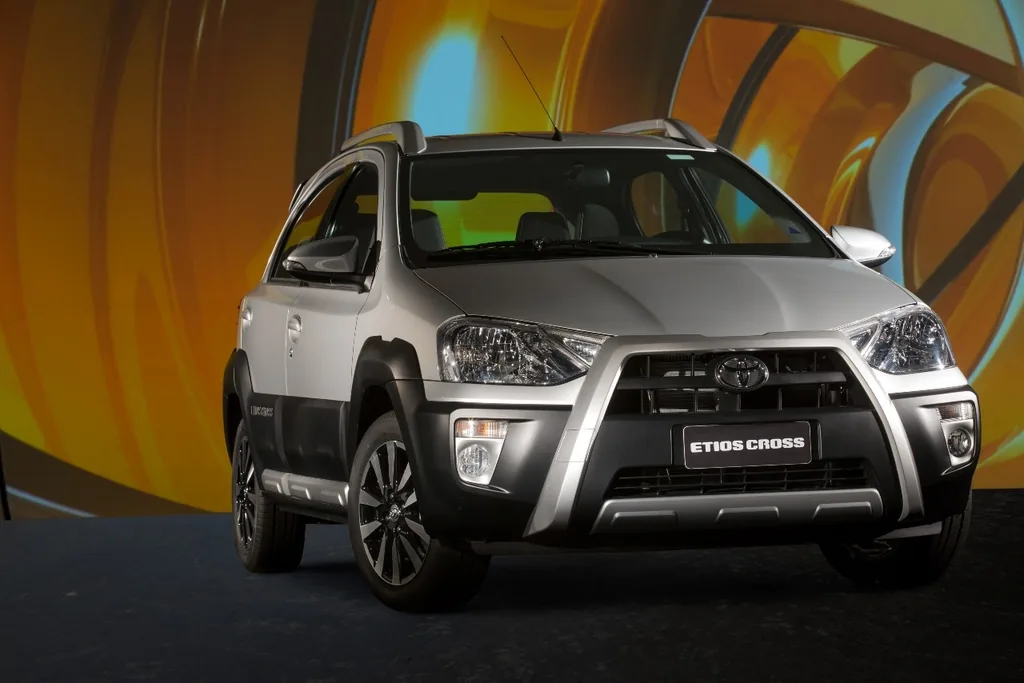 Toyota Etios Etios Cross 1.5 (Flex) (Aut)