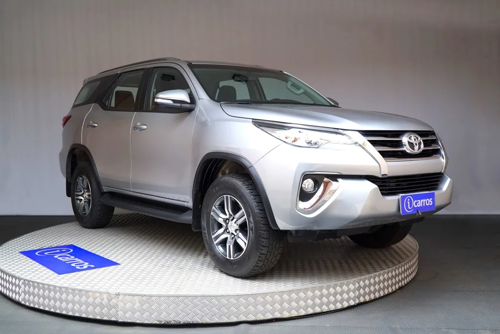 Toyota SW4 2.8 TDI SRX 7L 4x4 (Aut)