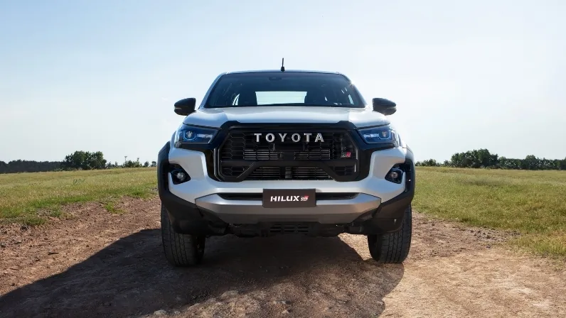 Toyota Hilux 2.8 TDI CD STD Power Pack 4x4 4wd