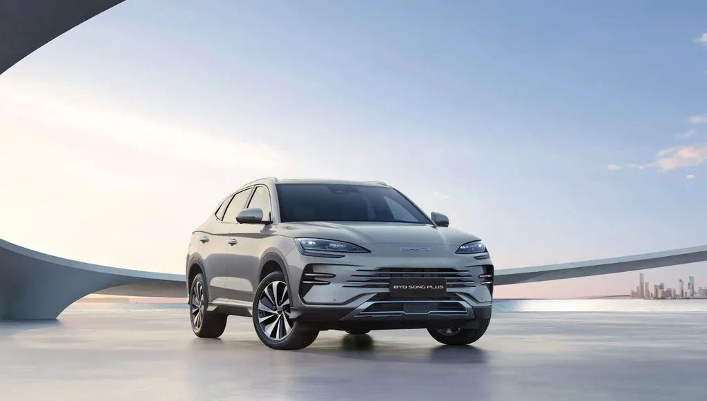 BYD Song Plus 1.5 DM-i PHEV E-CVT