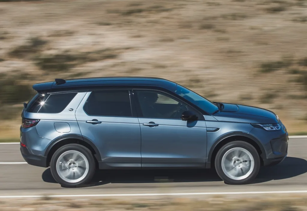 Land Rover Discovery Sport 2.0 P250 SE Auto 4WD