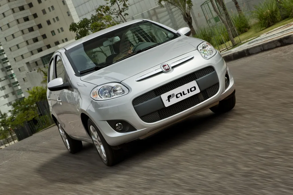 Fiat Palio Essence 1.6 16V (Flex)