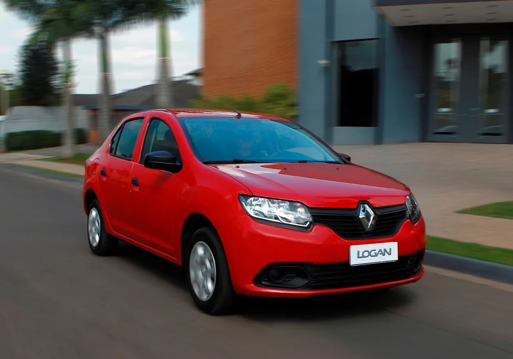Renault Logan Expression 1.6 8V Easy-r (flex)