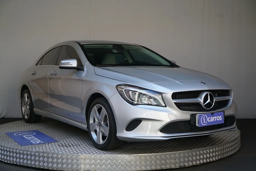 Mercedes-Benz CLA 200 CLA 180