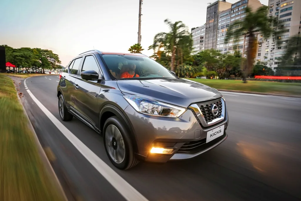Nissan Kicks 1.6 Rio CVT (Flex)
