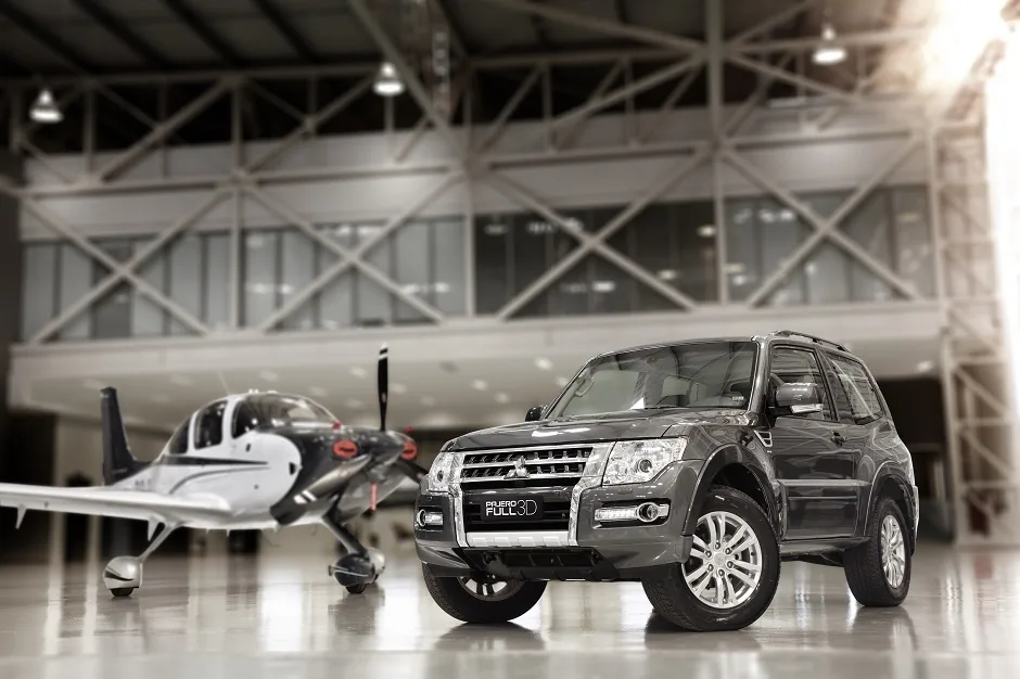 Mitsubishi Pajero Full 3.8 V6 3D HPE 4WD