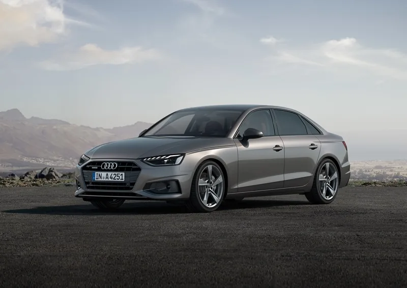 Audi A4 2.0 S line S Tronic mhev