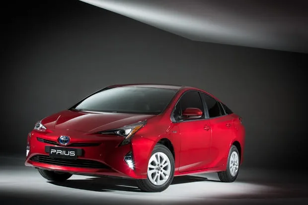 Toyota Prius 1.8 VVT-I (Aut)