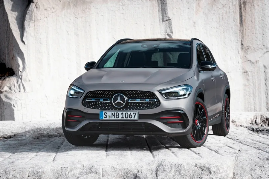 Mercedes-Benz GLA 200 1.3 GLA 200 AMG Line DCT