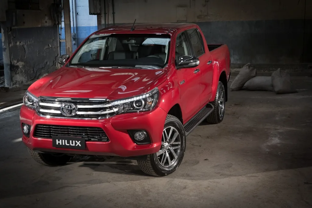 Toyota Hilux Hilux 2.8 TDI SRX CD 4x4 (Aut)