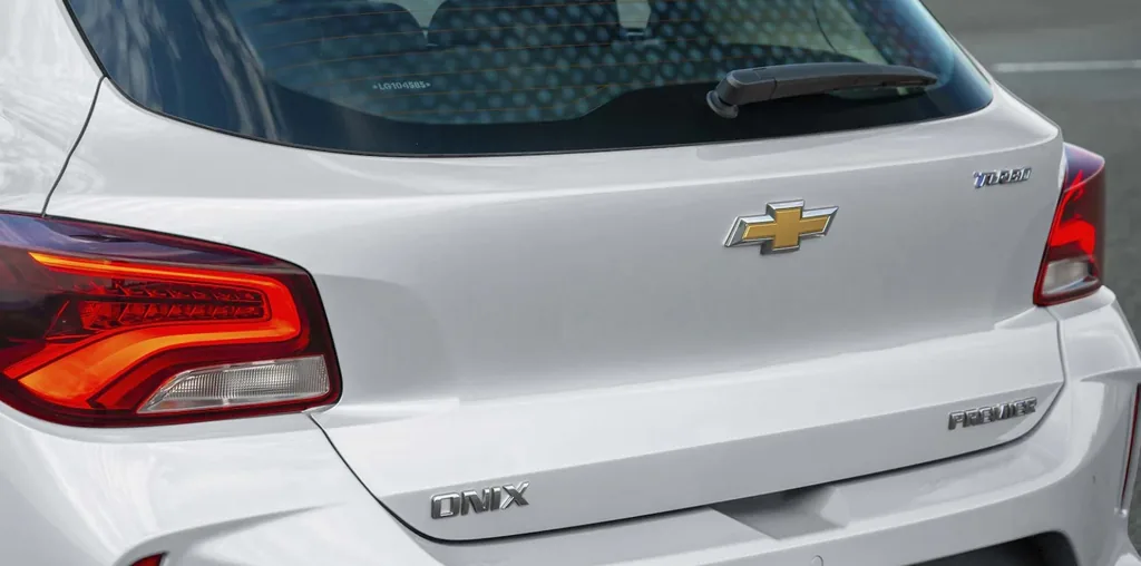 Chevrolet Onix Sedan 1.0 Turbo RS Auto