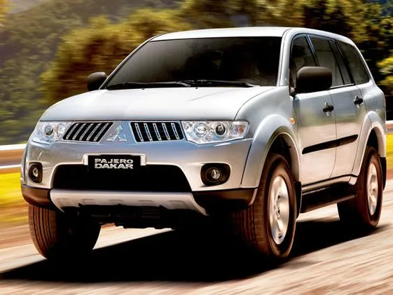 Mitsubishi Pajero Dakar 3.2 4WD (Aut)