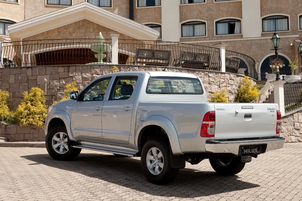 Toyota Hilux Hilux 2.7 4x4 CD STD (Flex)