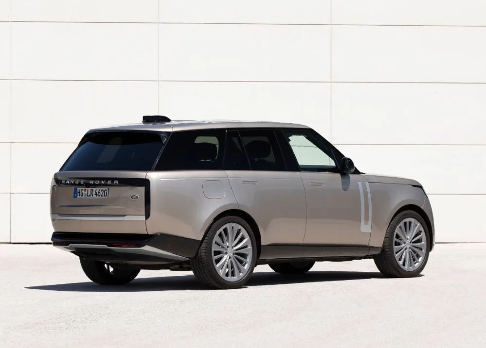 Land Rover Range Rover 3.0 P550e PHEV SV AUTO 4WD