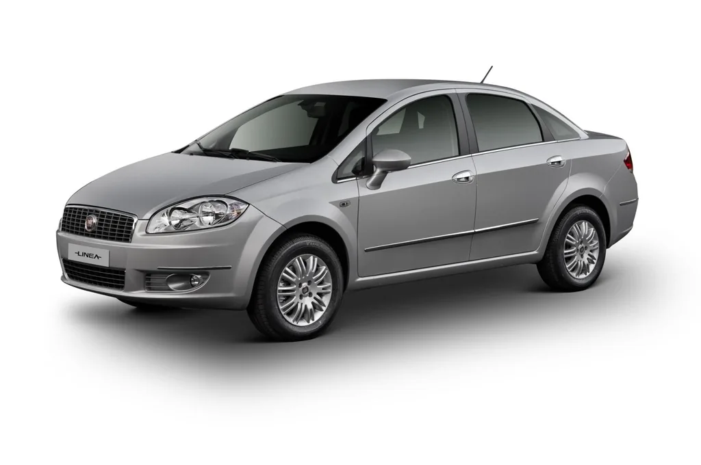Fiat Linea Essence 1.8 16V (Flex)