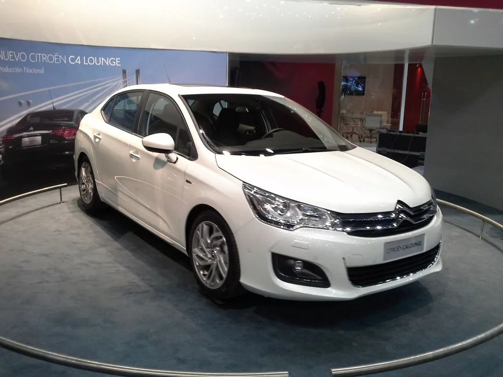 Citroen C4 Lounge Tendance 2.0i (Aut)