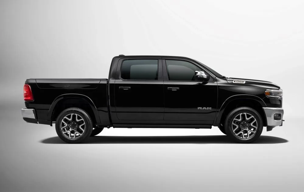 Ram 1500 3.0 Laramie Night Edition Auto 4X4 cd 4wd edt