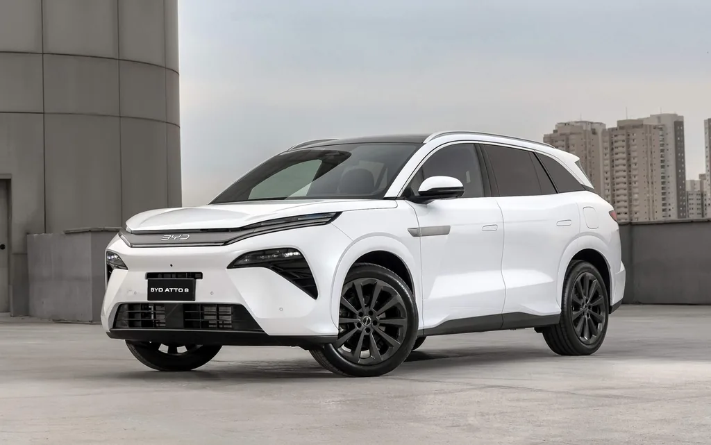 BYD Atto 8 1.5 PHEV Auto 1.5t dm-i