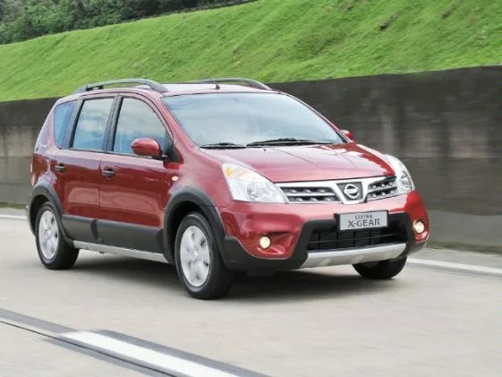 Nissan Livina Night & Day 1.6 16V (flex)