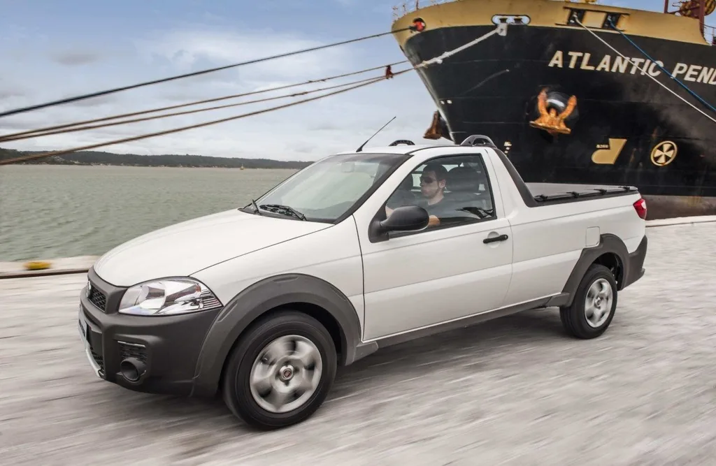 Fiat Strada Working 1.4 (Flex)