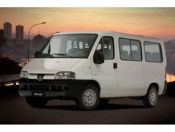 Peugeot Boxer Passageiros (16 Lug.) 2.3 HDI