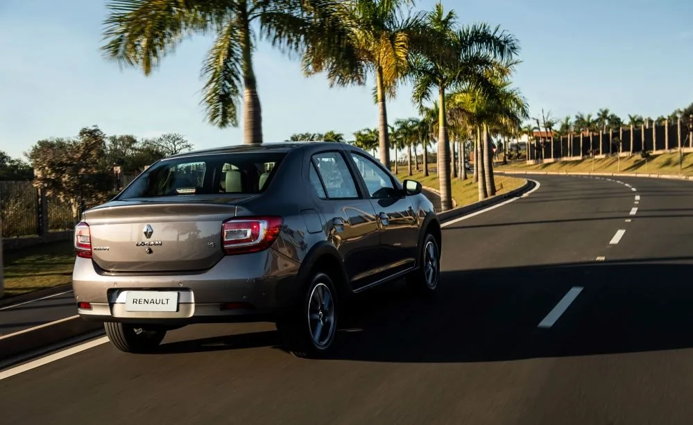 Renault Logan 1.0 Zen