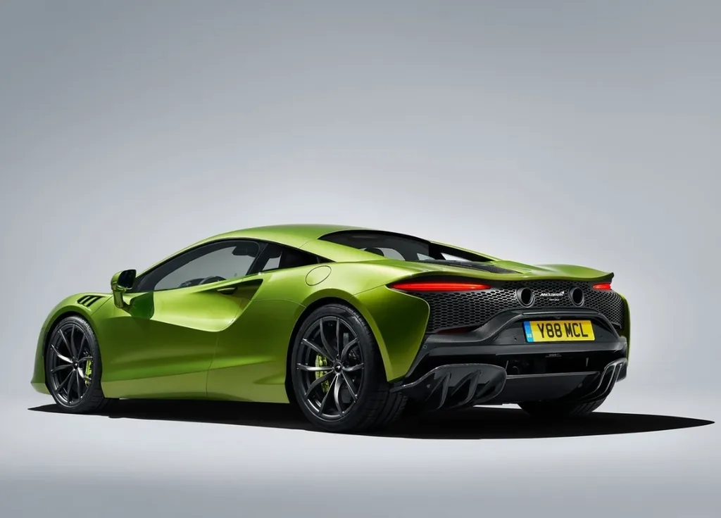 McLaren Artura 3.0 V6 PHEV