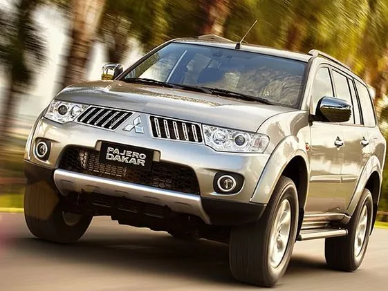 Mitsubishi Pajero Dakar 3.2 HPE 4WD (aut)