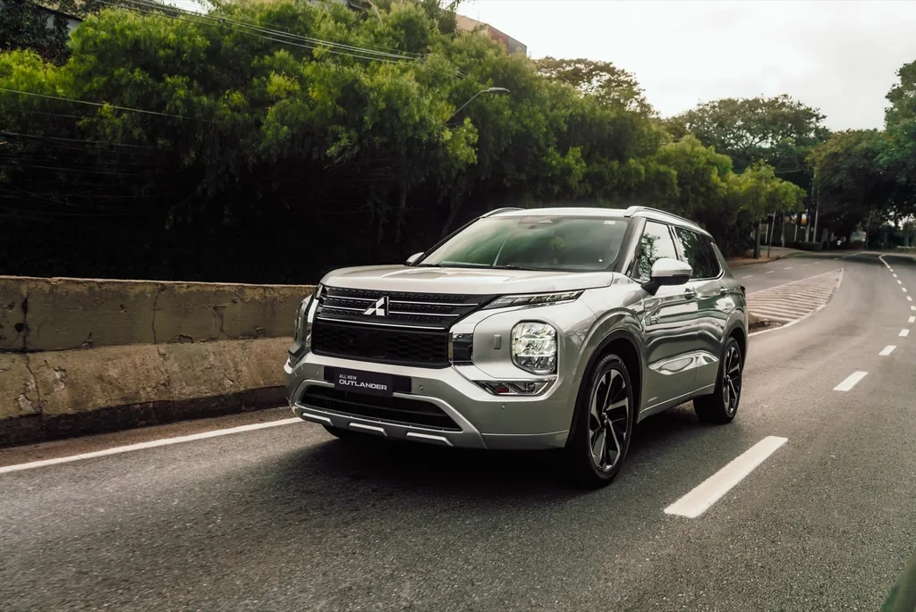 Mitsubishi Outlander 2.4 PHEV Signature Auto