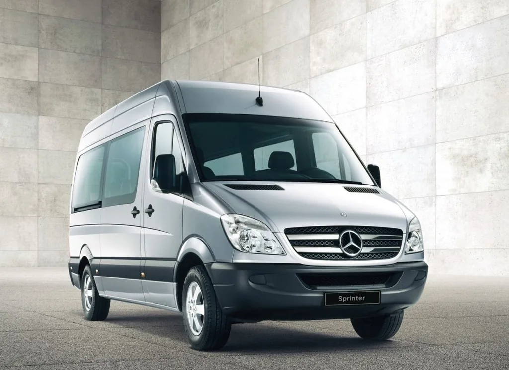 Mercedes-Benz Sprinter 2.1 CDI 515 Furgao 15,5m