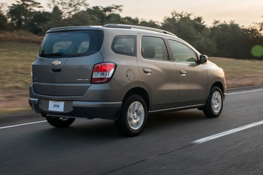Chevrolet Spin LTZ 7S 1.8 (Flex) (Aut)