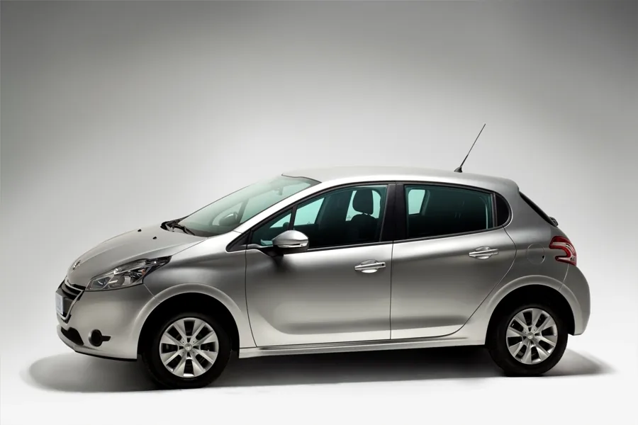 Peugeot 208 Active Pack 1.6 16V (Flex) (Aut)
