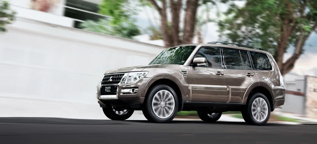 Mitsubishi Pajero Full 3.8 V6 5D HPE 4WD