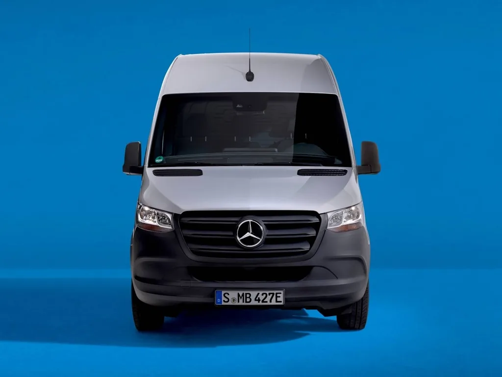 Mercedes-Benz Sprinter 2.0 CDI 517 Furgao TA 15,5m 15.5m teto alto
