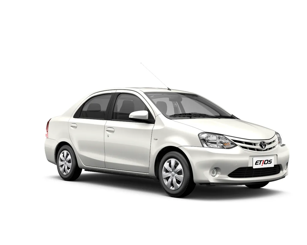 Toyota Etios Sedan X 1.5 (Flex)