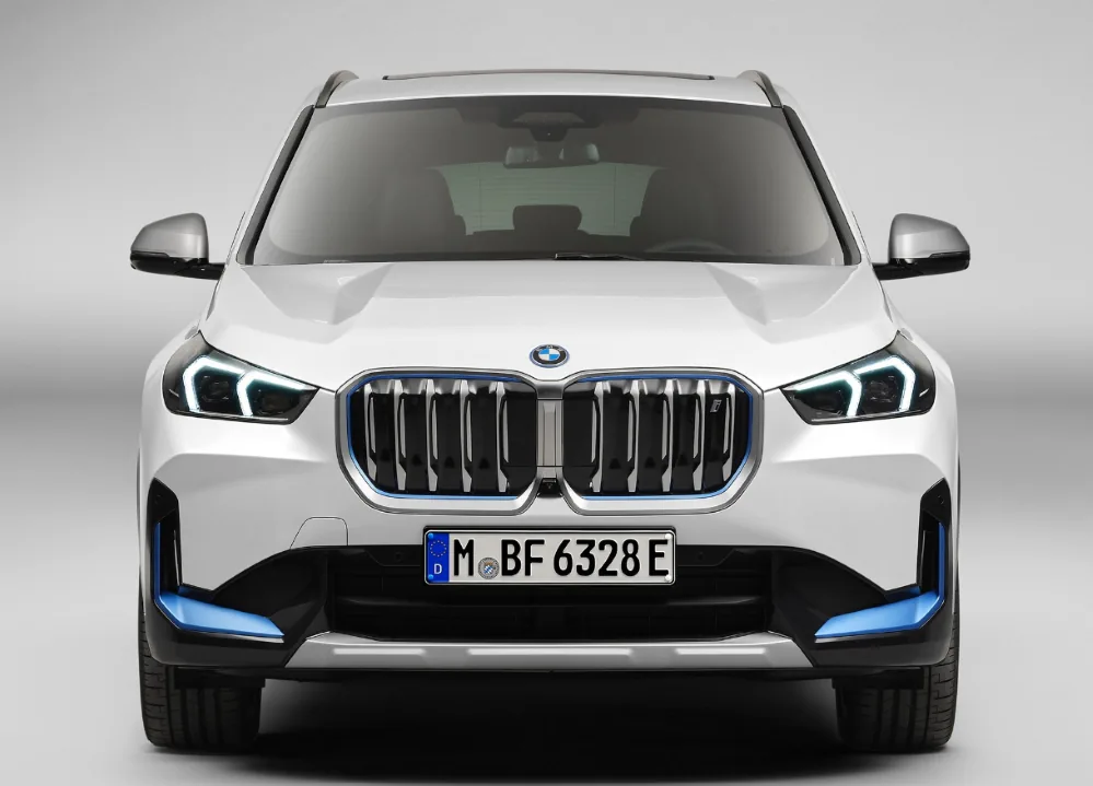BMW iX1 67kWh xDrive30 M Sport Auto bev
