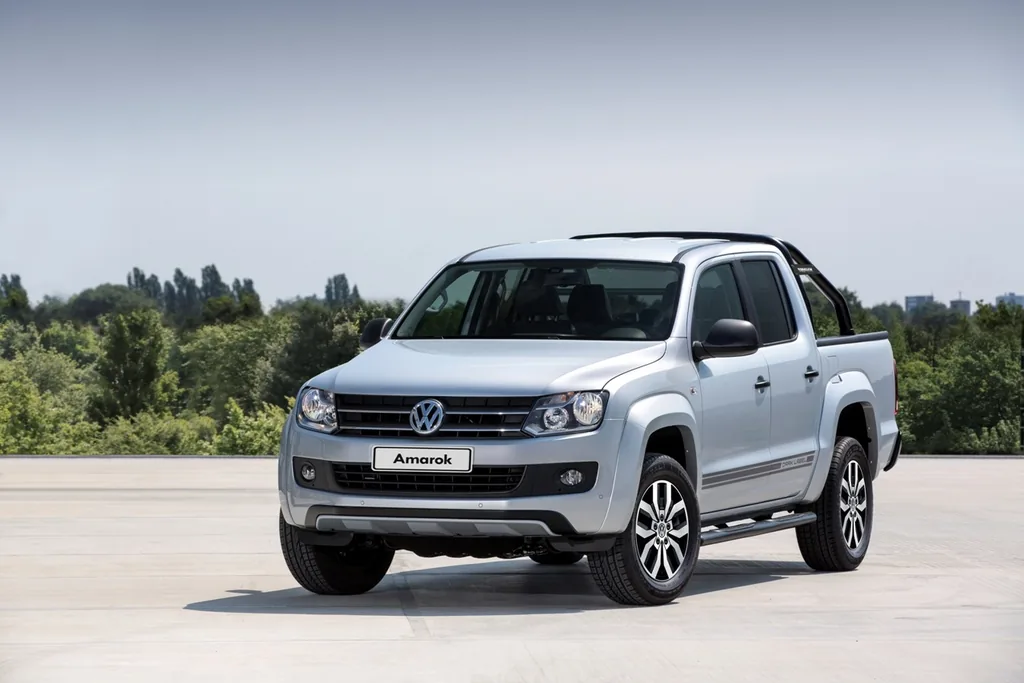 Volkswagen Amarok 2.0 CD 4x4 TDi Dark Label (Aut)