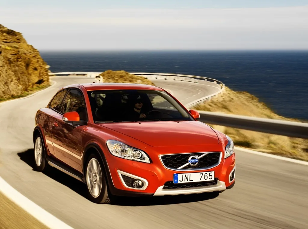 Volvo C30 2.5 T5 R-Design Auto