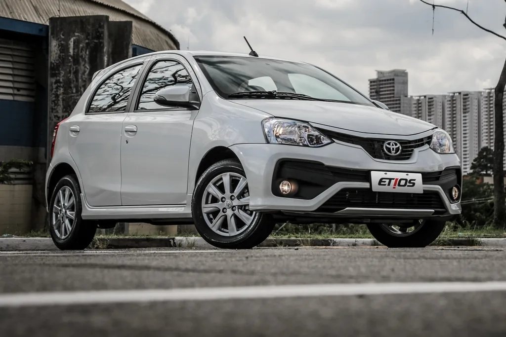 Toyota Etios Etios XLS 1.5 (Flex) (Aut)