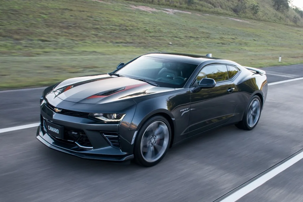Chevrolet Camaro SS 6.2 50th Anniversary Edition