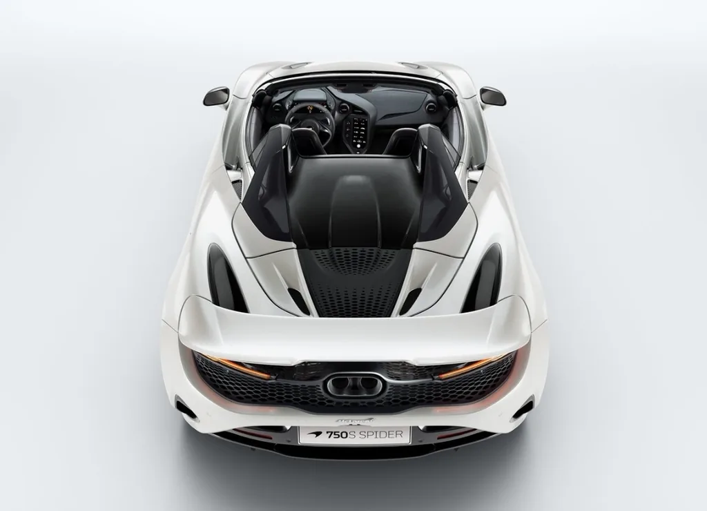 McLaren 750S 4.0 v8 spider