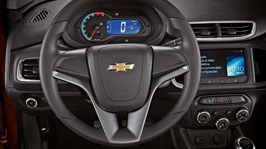 Chevrolet Onix 1.4 LT SPE/4 (Aut)