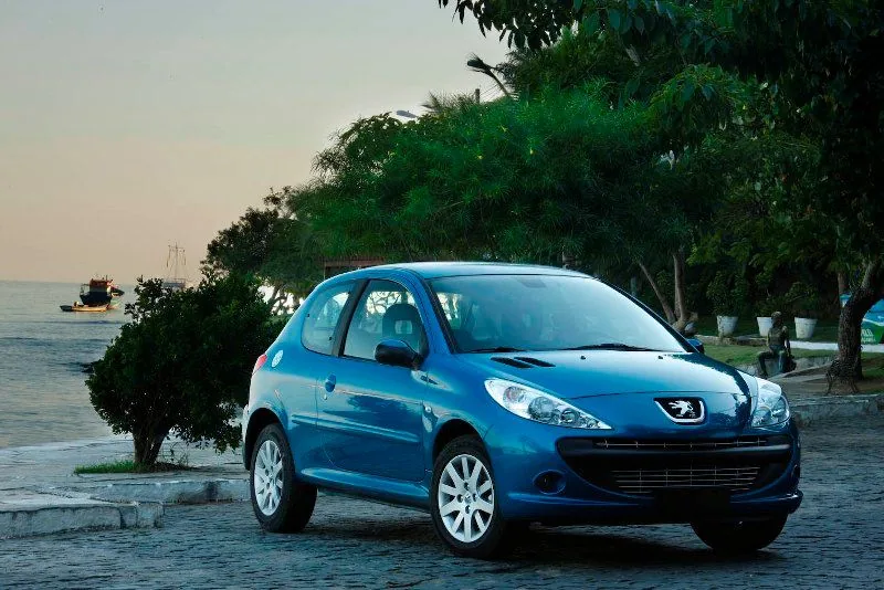 Peugeot 207 Hatch Active 1.4 (Flex)