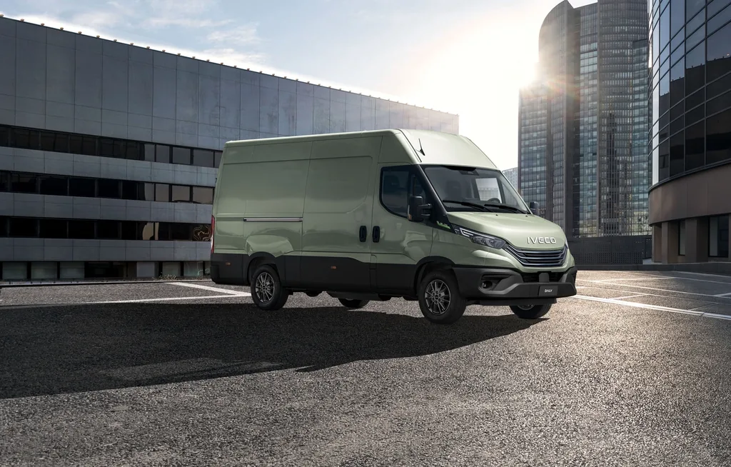 Iveco Daily 3.0 55-180 Furgão H2 - 4100 furgao