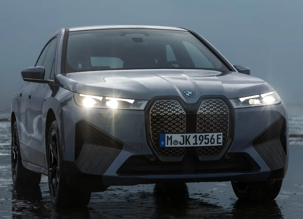 BMW iX 112kWh M60 Auto bev