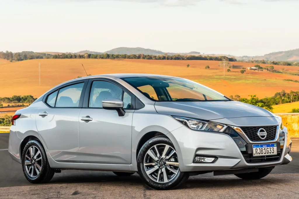 Nissan Versa 1.6 Sense CVT