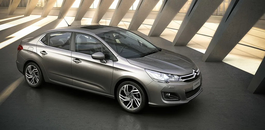 Citroen C4 Lounge Tendance 2.0 16V (Flex) (Aut)