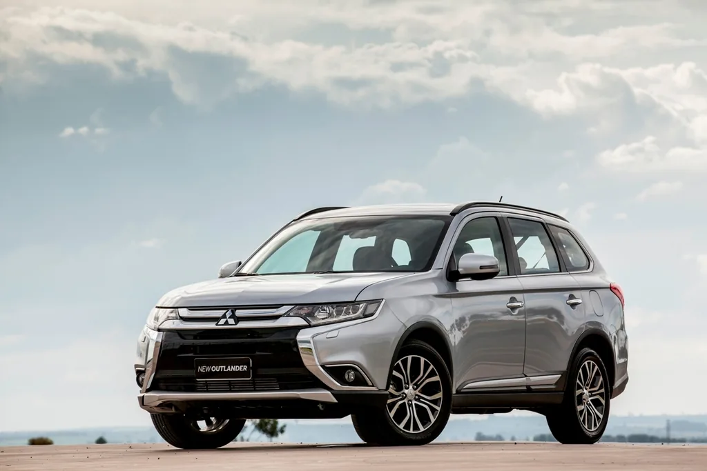 Mitsubishi Outlander 2.0 5L CVT