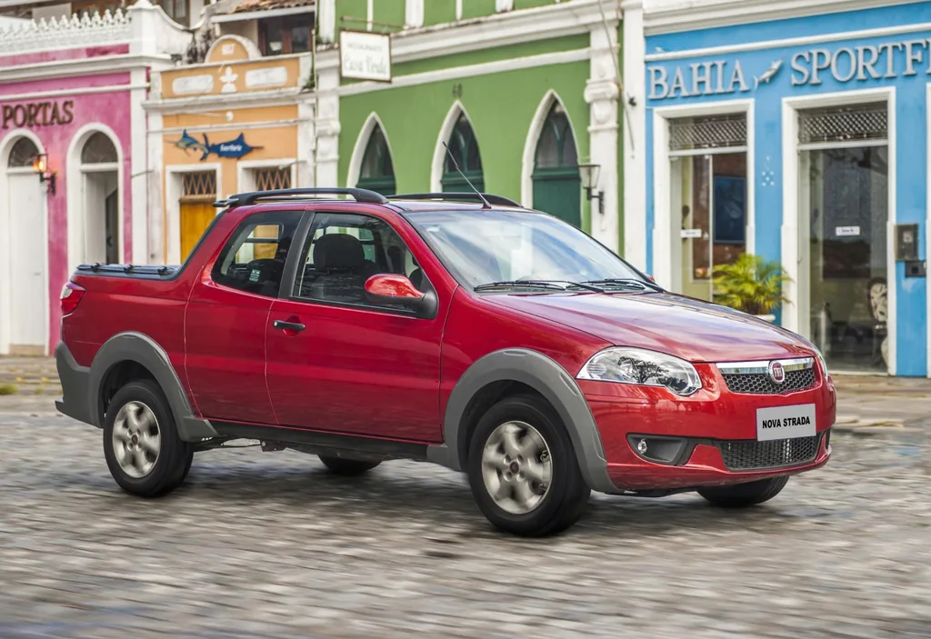Fiat Strada Trekking 1.6 16V (Flex) (Cabine Dupla)