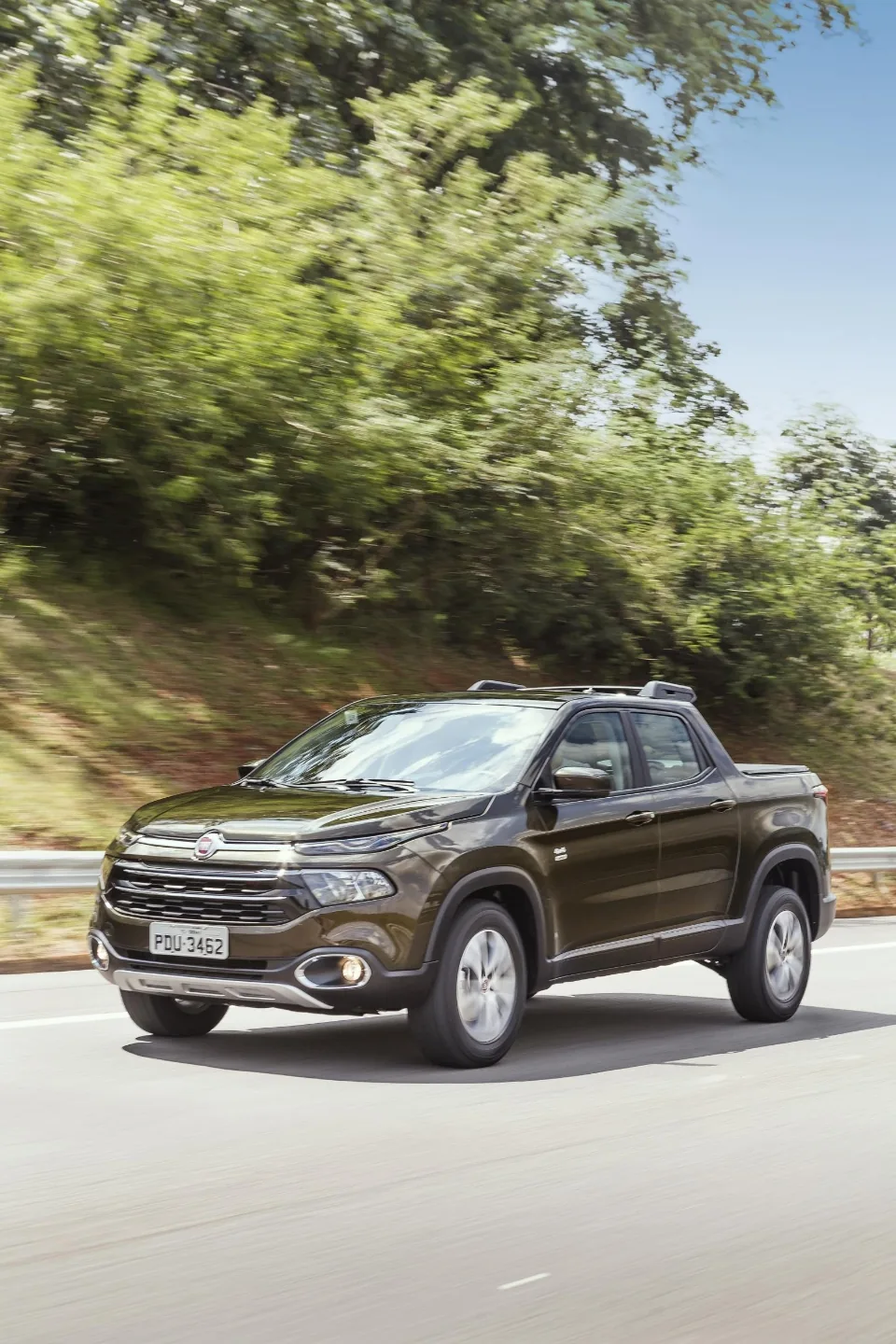 Fiat Toro Freedom 2.0 diesel MT6 4x4